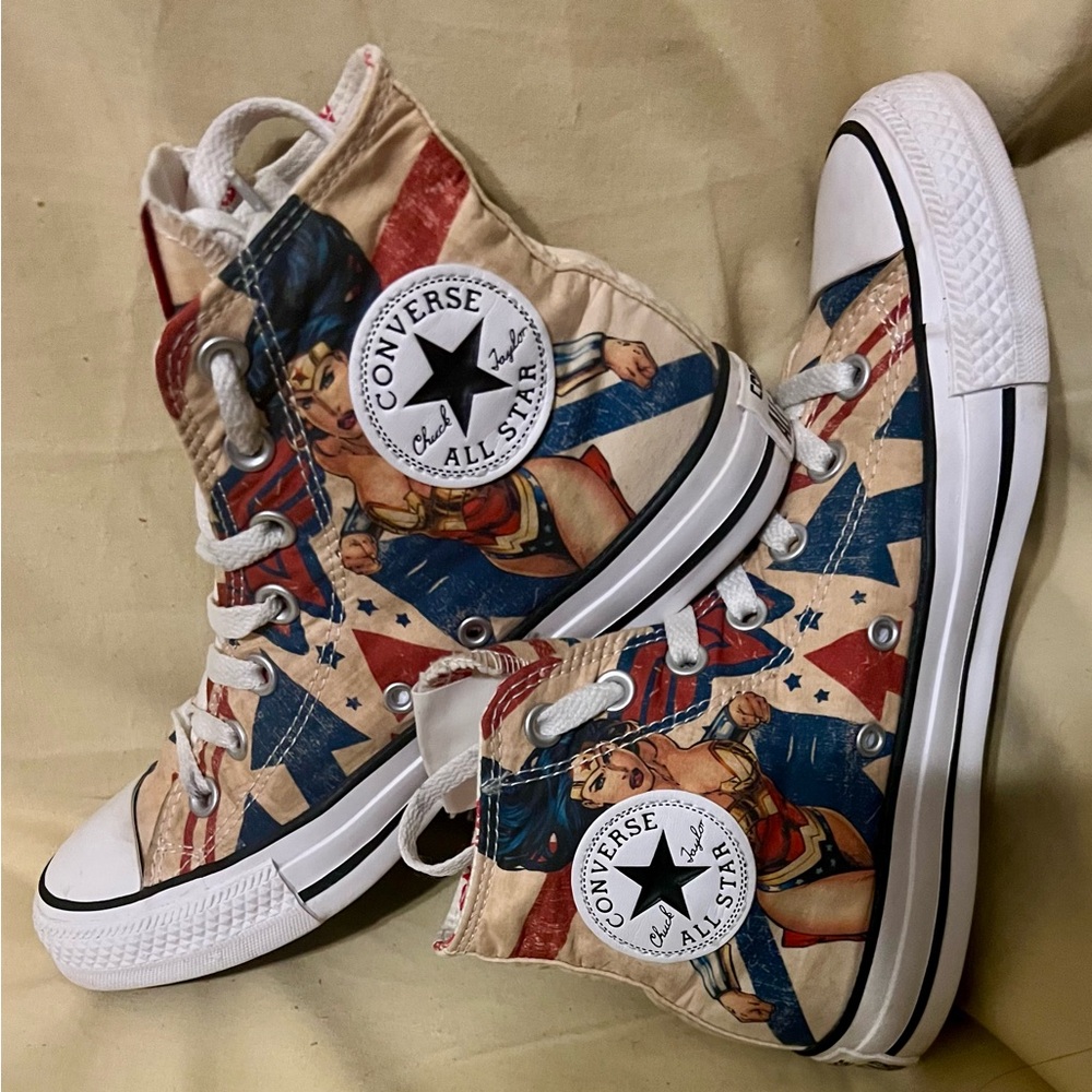 Converse White and Red High-Tops
